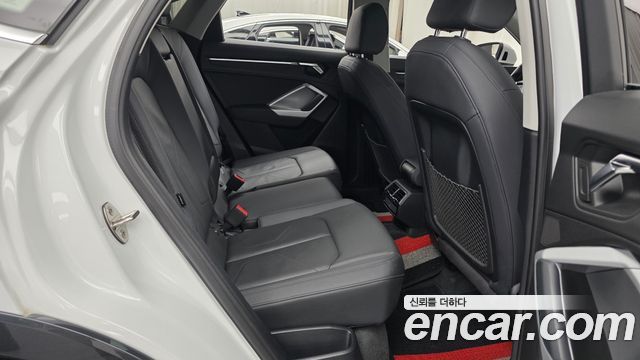 Audi Q3 (F3) 35 TDI Premium Sportback 2020 — фото 11