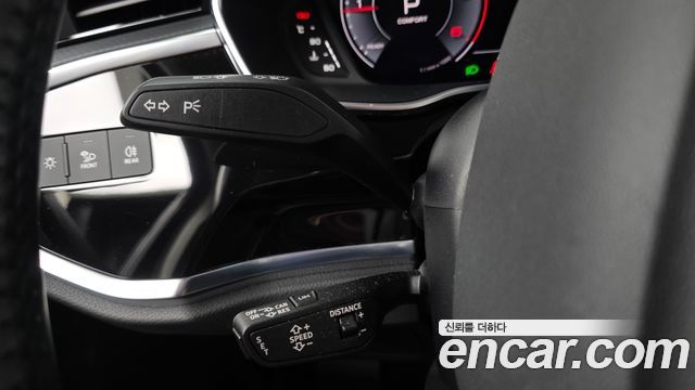 Audi Q3 (F3) 35 TDI Premium Sportback 2020 — фото 18
