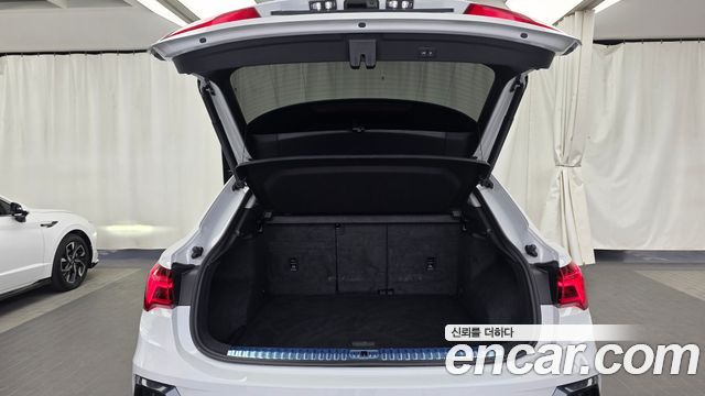 Audi Q3 (F3) 35 TDI Premium Sportback 2020 — фото 20