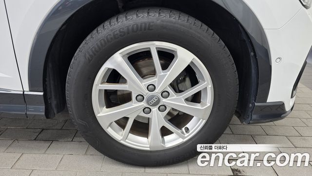 Audi Q3 (F3) 35 TDI Premium Sportback 2020 — фото 21