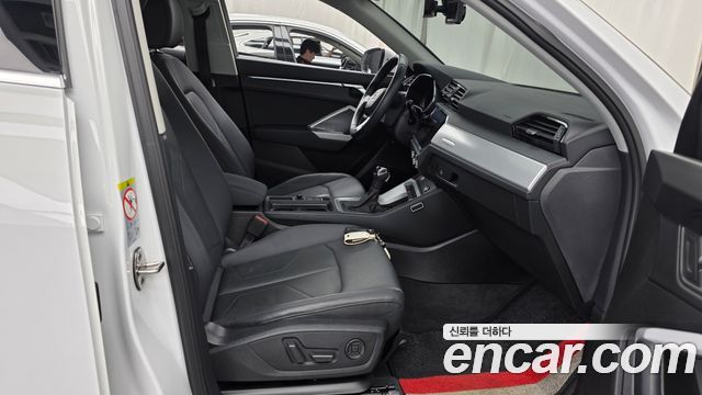 Audi Q3 (F3) 35 TDI Premium Sportback 2020 — фото 26