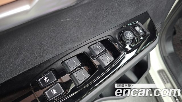 KG Mobility (SsangYong) Torres Gasoline 1.5 4WD T7 2023 — фото 28