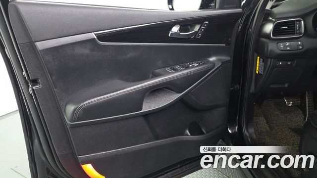Kia Sorento Gasoline 2.0 Turbo 2WD Master Special 2020 — фото 24
