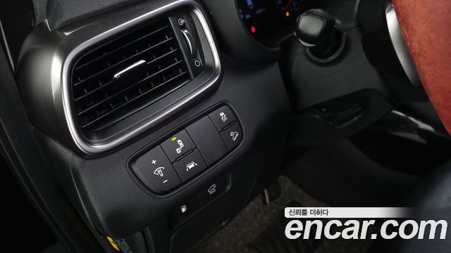 Kia Sorento Gasoline 2.0 Turbo 2WD Master Special 2020 — фото 27