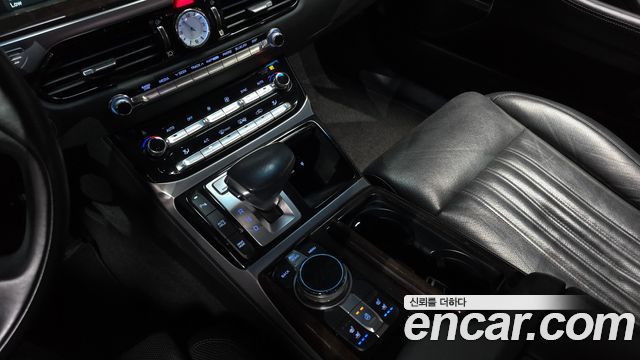 Genesis EQ900 3.8 GDI AWD Luxury 2016 — фото 9