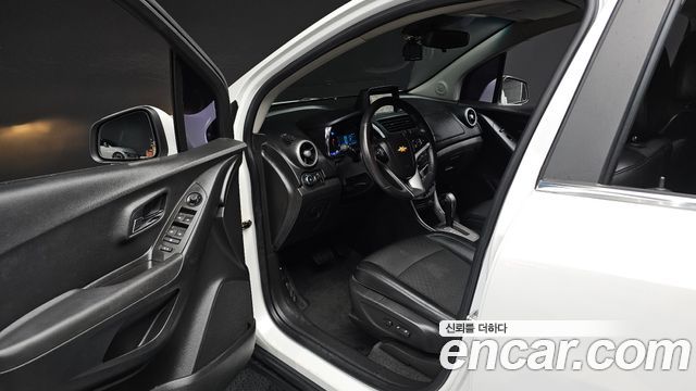 Chevrolet Trax 1.6 Diesel LT 2016 — фото 10