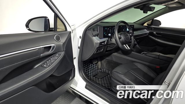 Hyundai Sonata The Edge (DN8) 2.0 Premium 2025 — фото 10