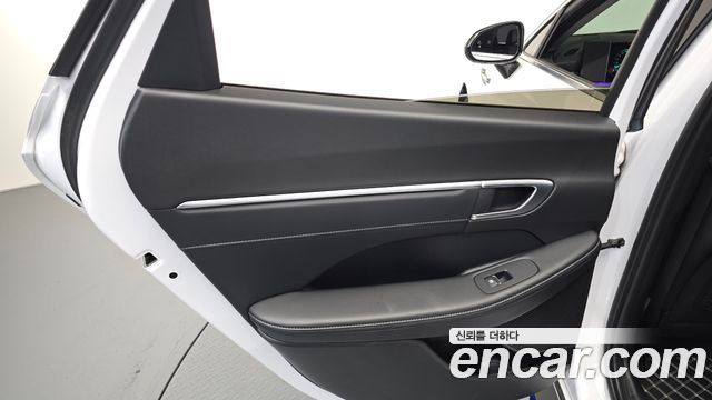 Hyundai Sonata The Edge (DN8) 2.0 Premium 2025 — фото 31