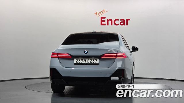 BMW 5 Series (G60) 523d M Sport 2025 — фото 4