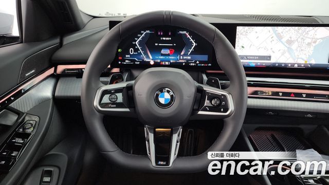 BMW 5 Series (G60) 523d M Sport 2025 — фото 12