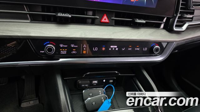 Kia Sportage (V) Gasoline 1.6 Turbo 4WD Signature Gravity 2022 — фото 17