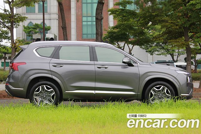 Hyundai Santa Fe HEV 1.6 2WD Calligraphy 2023 — фото 5