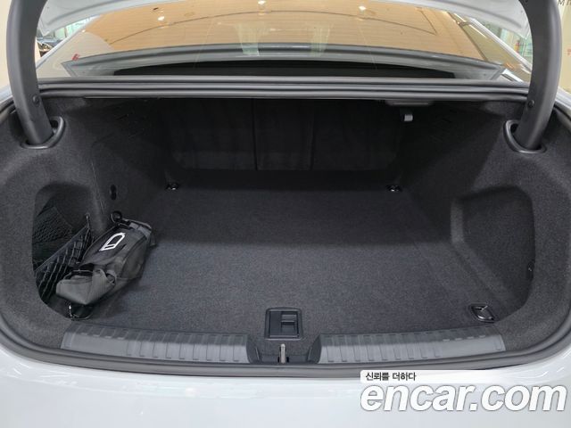 Audi A6 (C9) 55 TFSI Quattro S Line 2026 — фото 24
