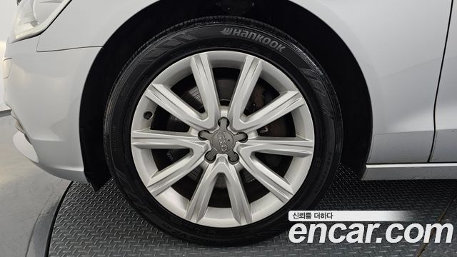Audi A6 3.0 TDI Quattro C7 2012 — фото 5