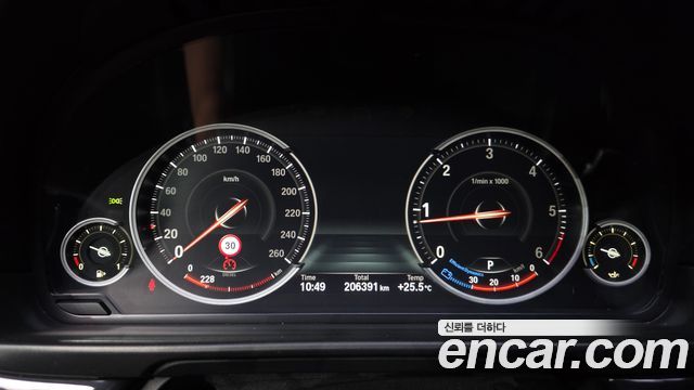 BMW 5 Series (F10) 520d M Aero Dynamic 2016 — фото 8
