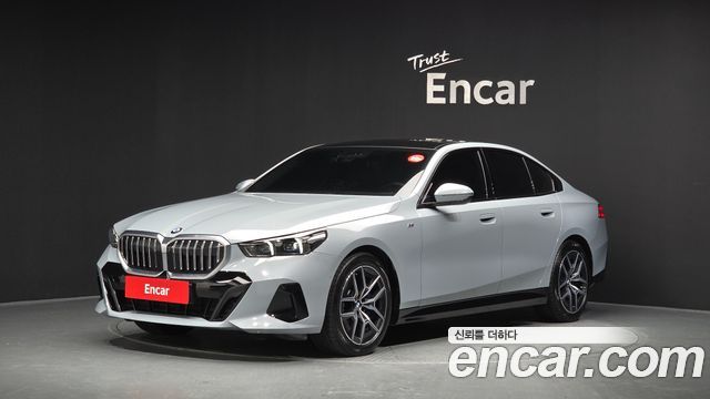 BMW 5 Series (G60) 520i M Sport 2025 — фото 1