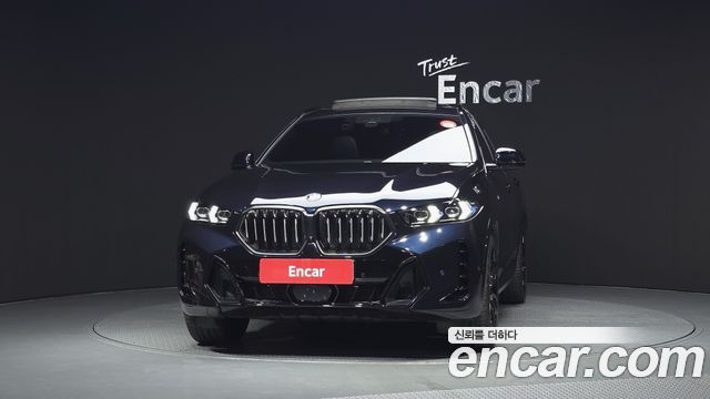 BMW X6 (G06) xDrive40i M Sport 2024 — фото 3