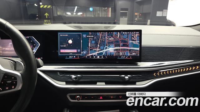 BMW X6 (G06) xDrive40i M Sport 2024 — фото 14