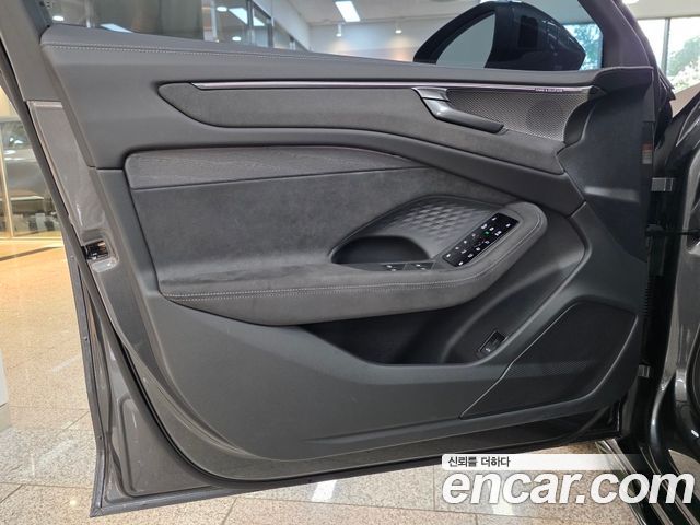 Audi A6 (C9) 55 TFSI Quattro S Line 2026 — фото 15