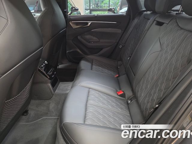 Audi A6 (C9) 55 TFSI Quattro S Line 2026 — фото 21