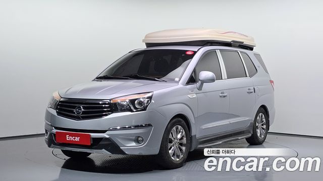 KG Mobility (SsangYong) Korando Turismo 4WD Outdoor Edition 9-seater
