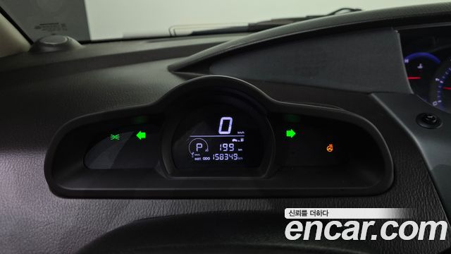 KG Mobility (SsangYong) Korando Turismo 4WD Outdoor Edition 9-seater 2016 — фото 8