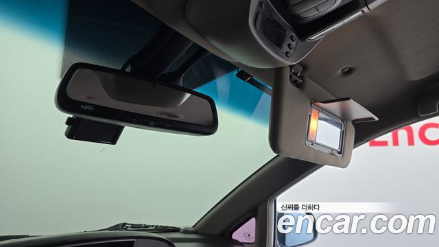 KG Mobility (SsangYong) Korando Turismo 4WD Outdoor Edition 9-seater 2016 — фото 20