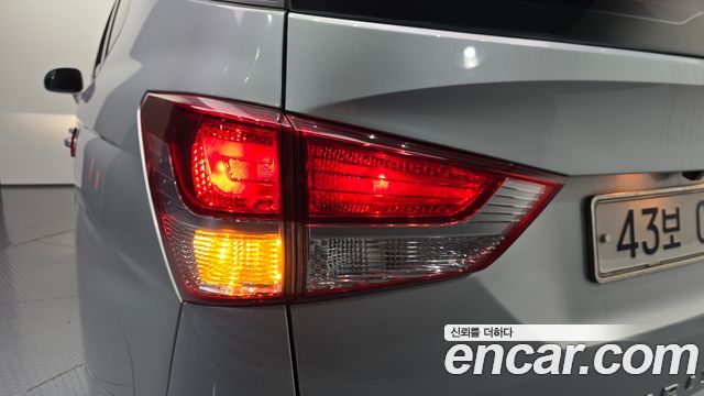 KG Mobility (SsangYong) Korando Turismo 4WD Outdoor Edition 9-seater 2016 — фото 23
