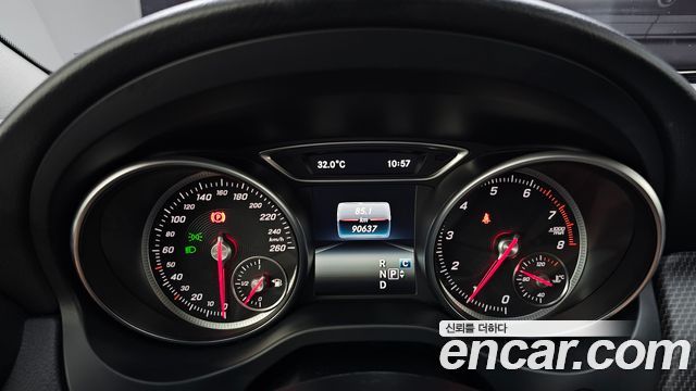 Mercedes-Benz GLA-Class (X156) GLA220 2019 — фото 8