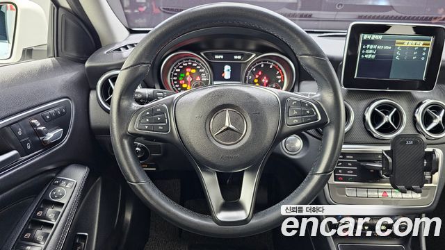 Mercedes-Benz GLA-Class (X156) GLA220 2019 — фото 13