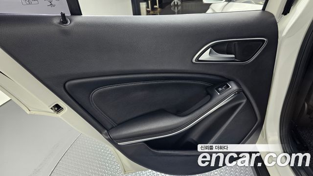 Mercedes-Benz GLA-Class (X156) GLA220 2019 — фото 25