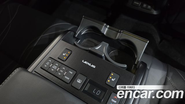 Lexus ES300h (VII) Luxury Plus 2019 — фото 23