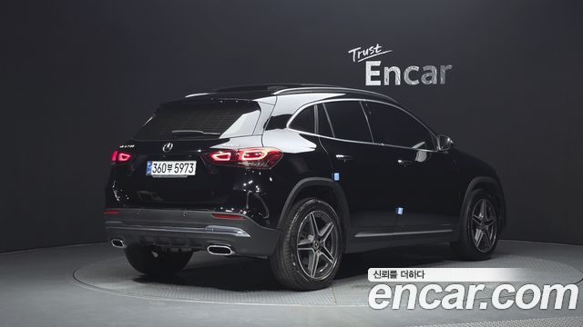 Mercedes-Benz GLA-Class (H247) GLA250 4MATIC 2021 — фото 2