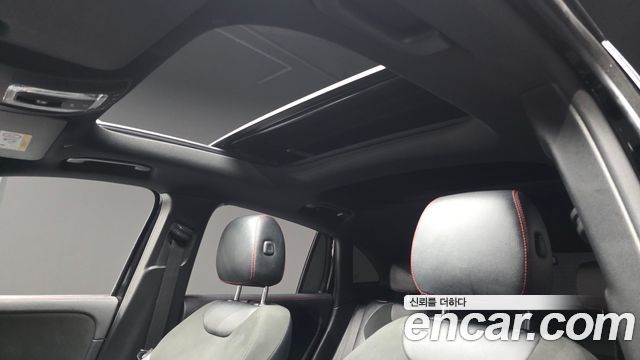 Mercedes-Benz GLA-Class (H247) GLA250 4MATIC 2021 — фото 17
