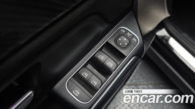 Mercedes-Benz GLA-Class (H247) GLA250 4MATIC 2021 — фото 30