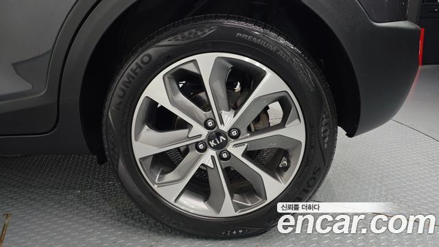 Kia Stonic Diesel 1.6 Trendy 2019 — фото 21