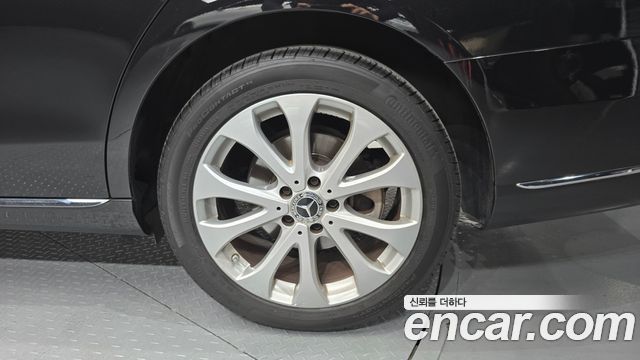 Mercedes-Benz E-Class (W213) E220d Exclusive 2019 — фото 27