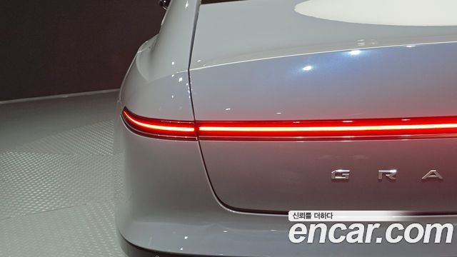 Hyundai Grandeur Hybrid (GN7) Calligraphy 2024 — фото 23