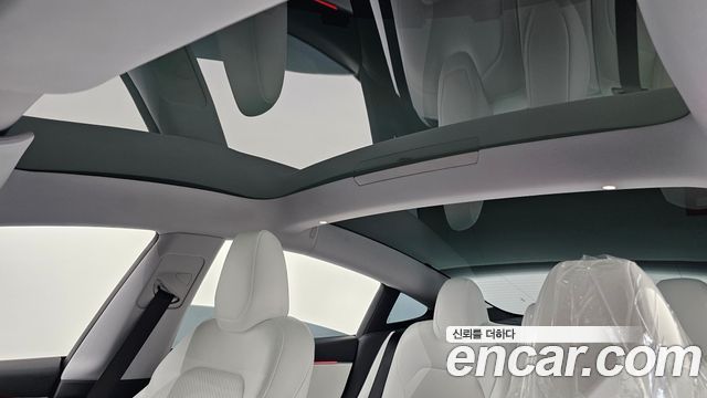 Tesla Model 3 Long Range AWD 2024 — фото 19