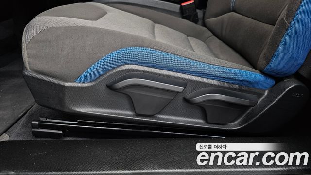BMW i3 LUX 2019 — фото 29