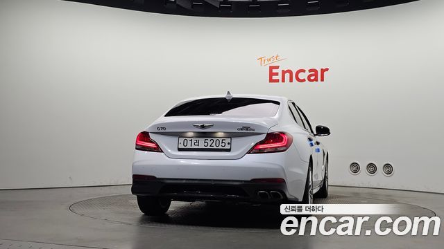 Genesis G70 2.0T Elite 2019 — фото 4
