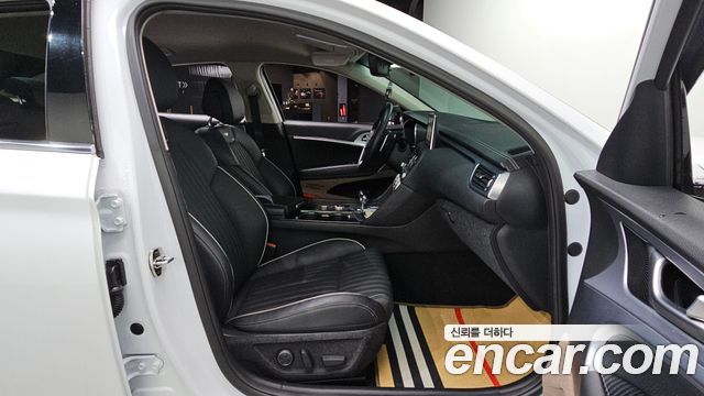 Genesis G70 2.0T Elite 2019 — фото 12