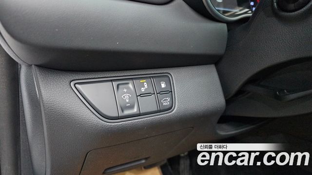 Genesis G70 2.0T Elite 2019 — фото 14