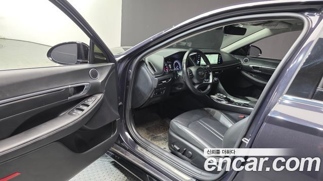 Hyundai Sonata (DN8) 2.0 Premium Plus 2023 — фото 10