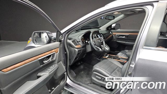 Honda CR-V (V) 2.0 Hybrid Touring 4WD 2021 — фото 10