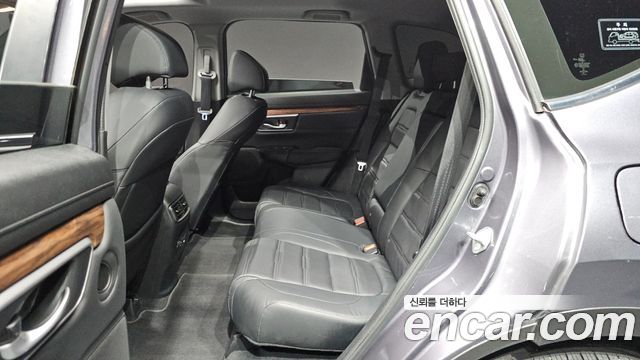 Honda CR-V (V) 2.0 Hybrid Touring 4WD 2021 — фото 26