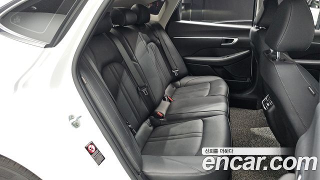 Hyundai Sonata (DN8) 2.0 Premium 2020 — фото 11