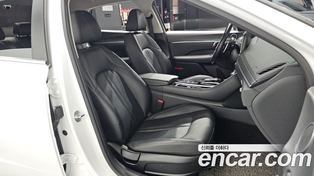 Hyundai Sonata (DN8) 2.0 Premium 2020 — фото 12