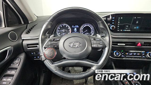 Hyundai Sonata (DN8) 2.0 Premium 2020 — фото 13