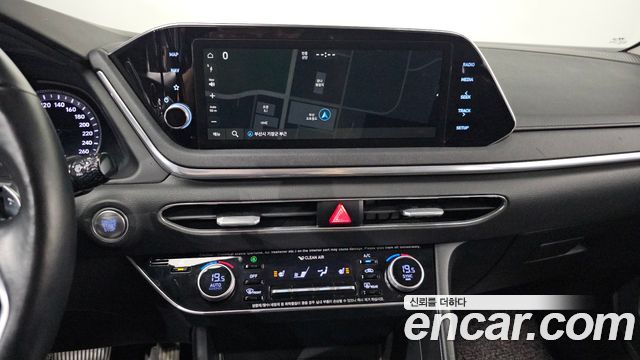 Hyundai Sonata (DN8) 2.0 Premium 2020 — фото 16
